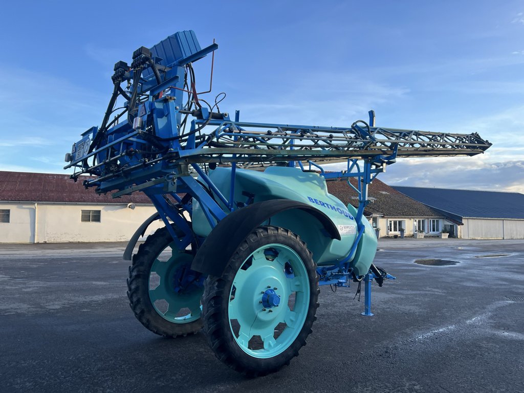 Feldspritze za tip Berthoud tracker 3200, Gebrauchtmaschine u VERT TOULON (Slika 4)