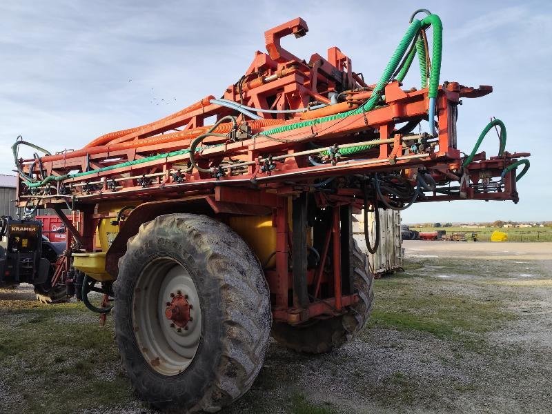 Feldspritze del tipo Beyne PLK 36, Gebrauchtmaschine In CHAUMESNIL (Immagine 2)