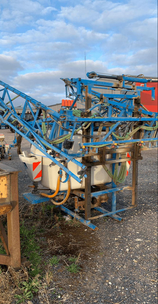 Feldspritze des Typs Blanchard 1000 L, Gebrauchtmaschine in CINTHEAUX (Bild 2)