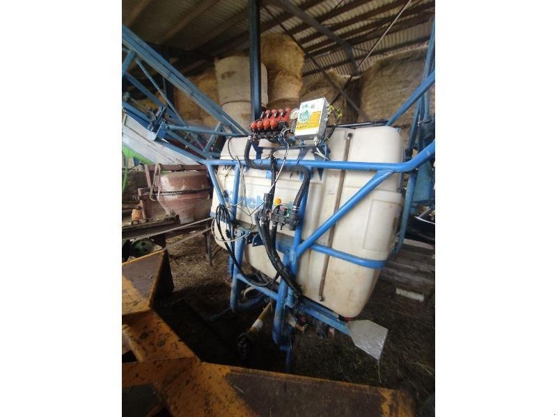 Feldspritze типа Blanchard 1000L, Gebrauchtmaschine в PLUMELEC (Фотография 2)