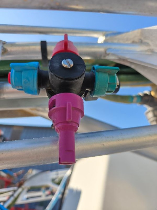 Feldspritze des Typs Blanchard atlantique 30, Gebrauchtmaschine in Dol-de-Bretagne (Bild 8)