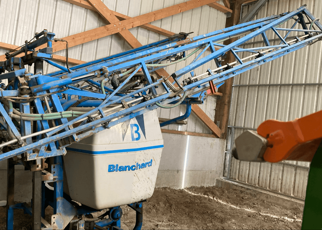 Feldspritze des Typs Blanchard PROFIL 1000 L, Gebrauchtmaschine in TREMEUR (Bild 3)