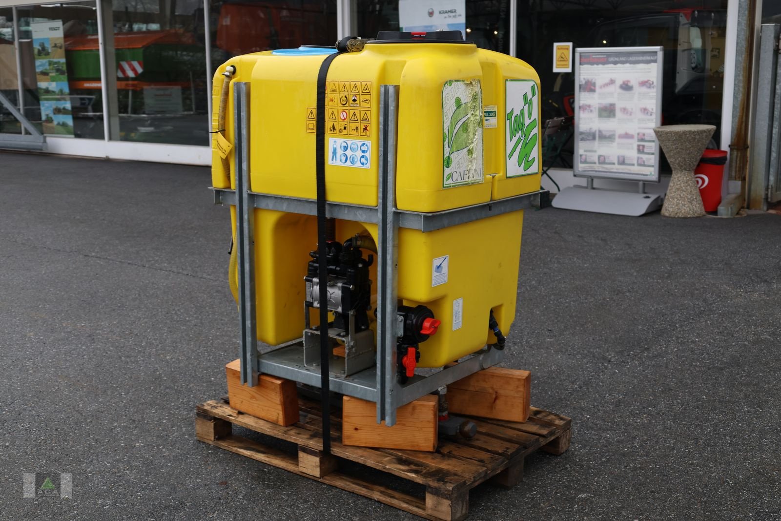 Feldspritze Türe ait Caffini FRONTTANK 400 Liter, Gebrauchtmaschine içinde Markt Hartmannsdorf (resim 3)