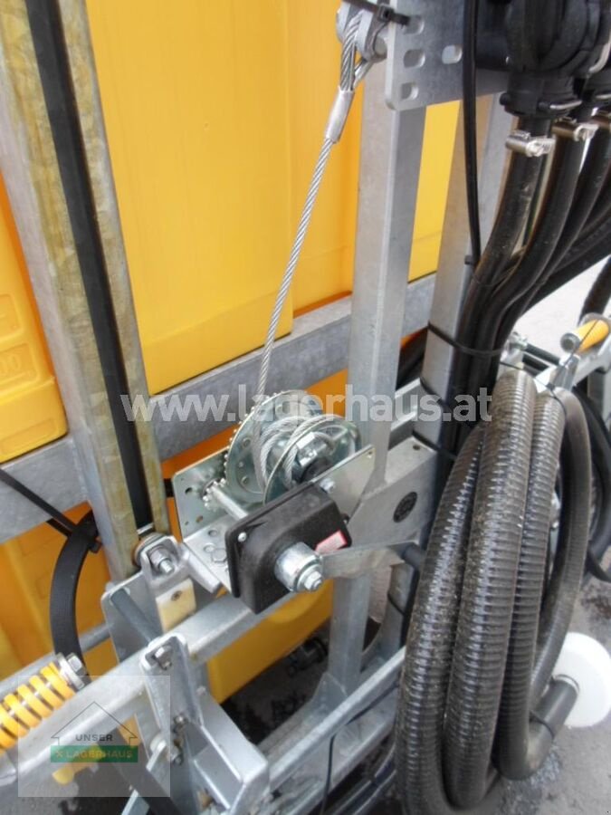 Feldspritze of the type Caffini GENIUS 800 L - 12 M, Neumaschine in Ottensheim (Picture 14)