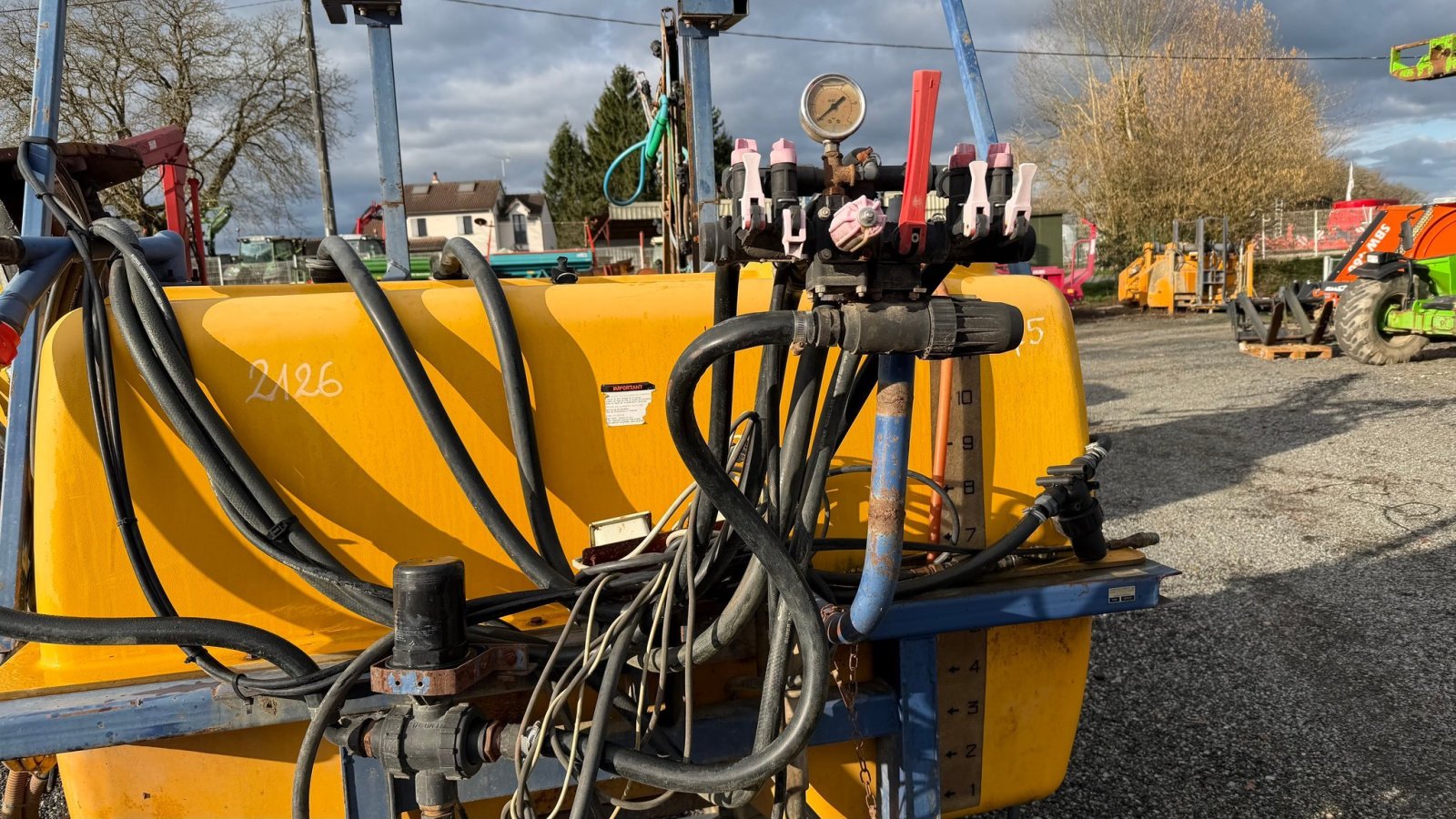 Feldspritze a típus Caruelle 1200L, Gebrauchtmaschine ekkor: LA SOUTERRAINE (Kép 2)