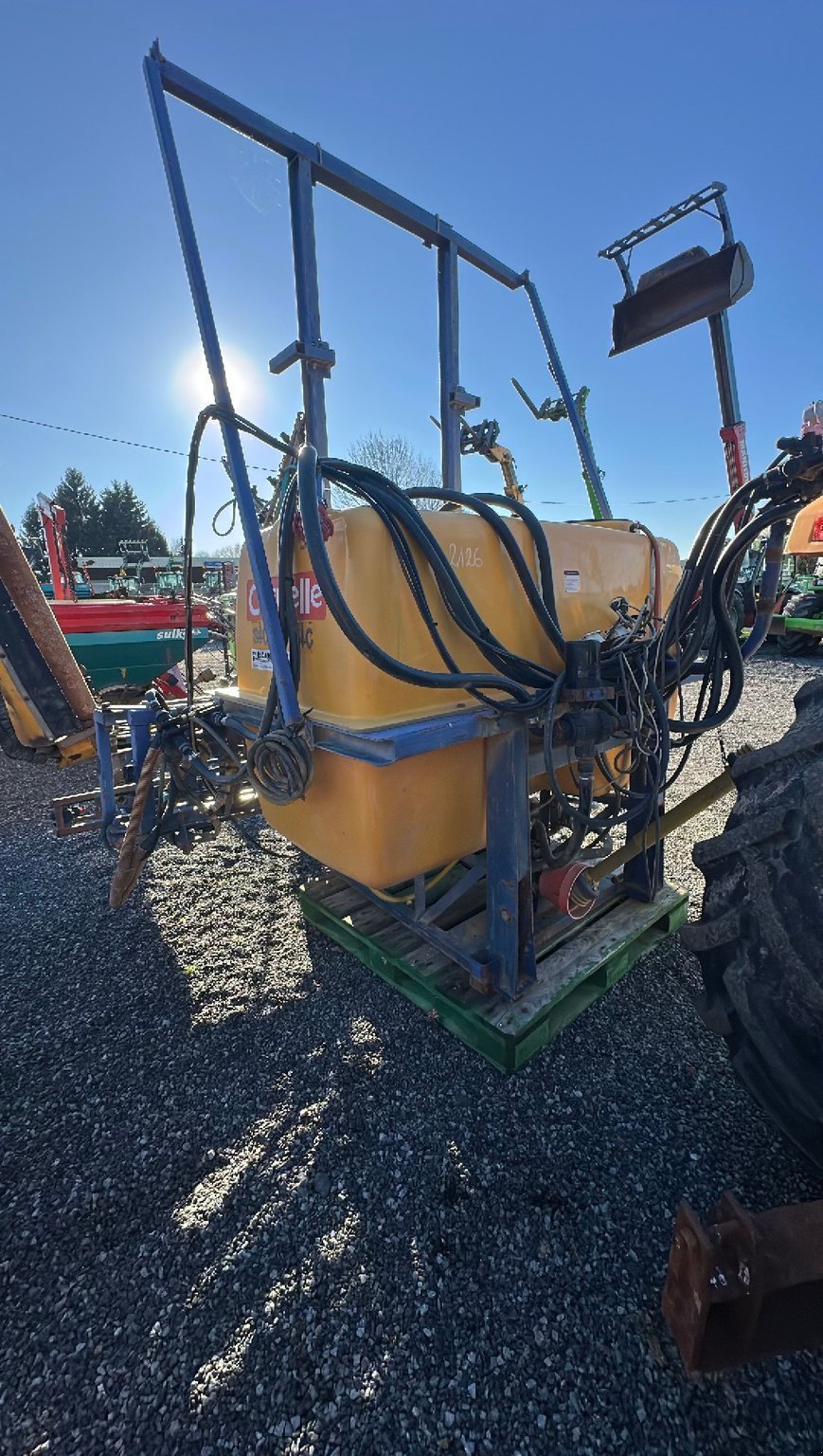 Feldspritze typu Caruelle 1200L, Gebrauchtmaschine w LA SOUTERRAINE (Zdjęcie 2)