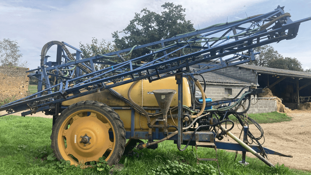 Feldspritze Türe ait Caruelle 2500 L, Gebrauchtmaschine içinde CONDE SUR VIRE (resim 1)