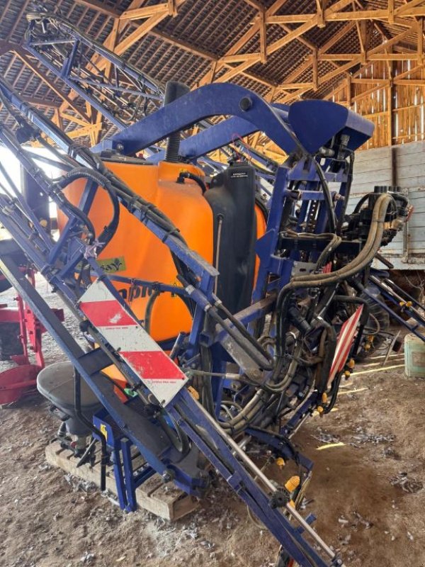 Feldspritze от тип Caruelle OLYMPIA 1200, Gebrauchtmaschine в VOVES (Снимка 2)