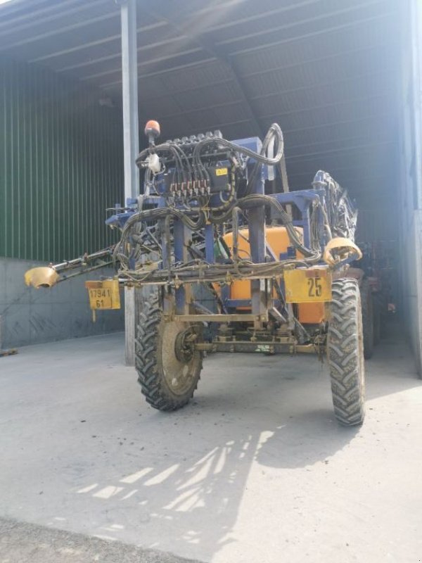 Feldspritze del tipo Caruelle OLYMPIA 320S, Gebrauchtmaschine en VOVES (Imagen 3)