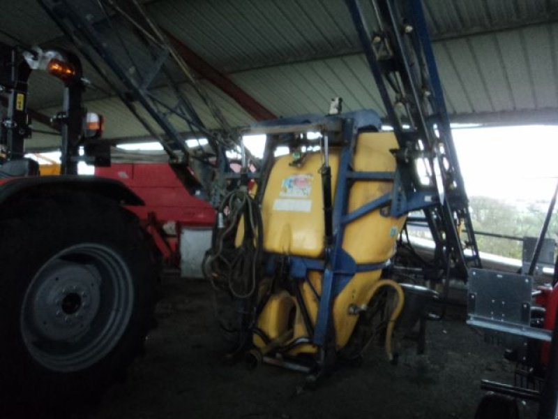 Feldspritze des Typs Caruelle OLYMPIA 820, Gebrauchtmaschine in MOULLE (Bild 6)