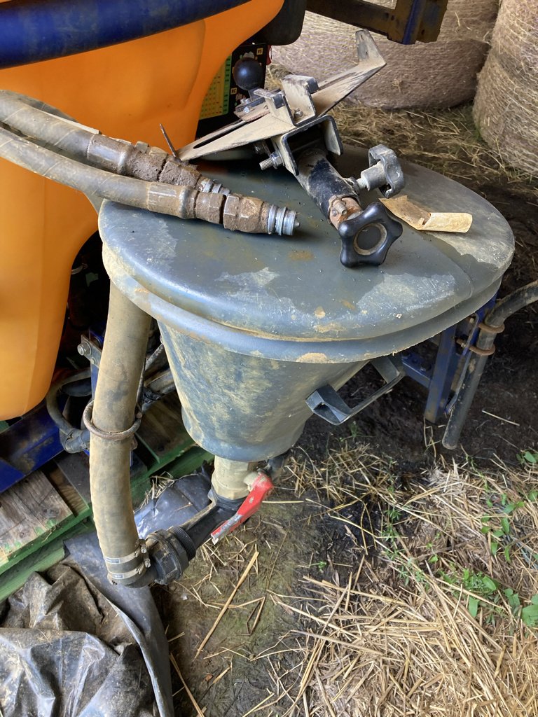 Feldspritze of the type Caruelle OLYPIA 120 -1200 L. / 24 M., Gebrauchtmaschine in BRAS SUR MEUSE (Picture 1)