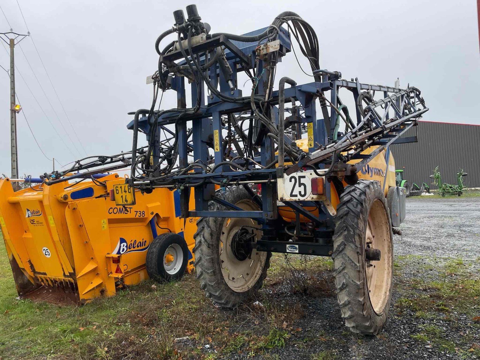 Feldspritze des Typs Caruelle Pulvérisateur - autre OLYMPIA 3205 Caruelle, Gebrauchtmaschine in SAINT CLAIR SUR ELLE (Bild 3)