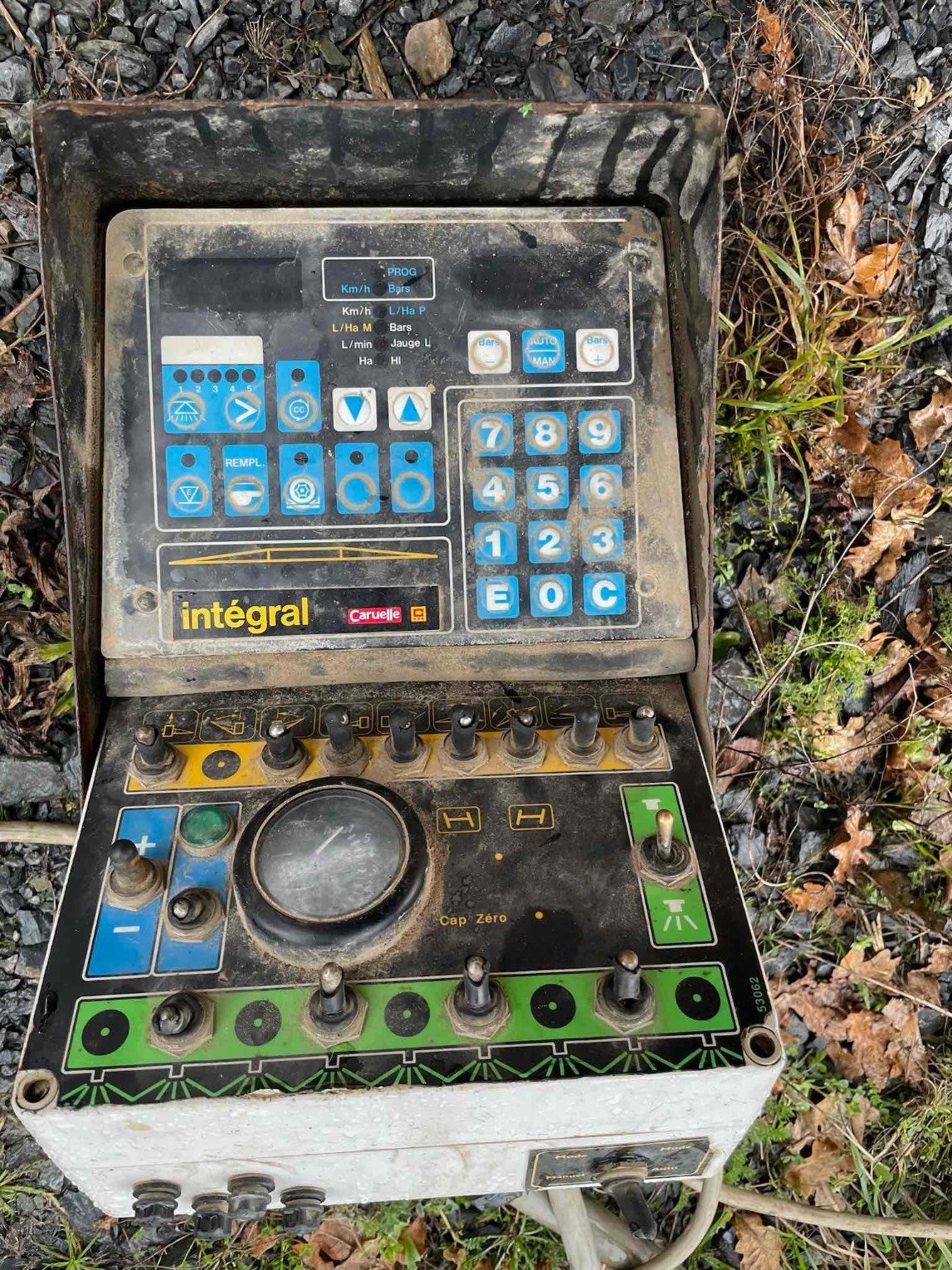 Feldspritze des Typs Caruelle Pulvérisateur - autre OLYMPIA 3205 Caruelle, Gebrauchtmaschine in SAINT CLAIR SUR ELLE (Bild 6)