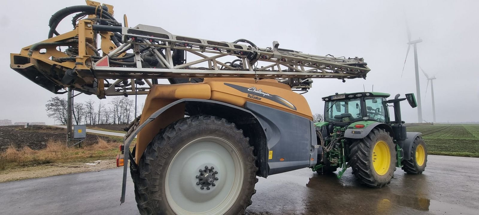 Feldspritze van het type Challenger Rogator 344, Gebrauchtmaschine in Mistelbach (Foto 27)