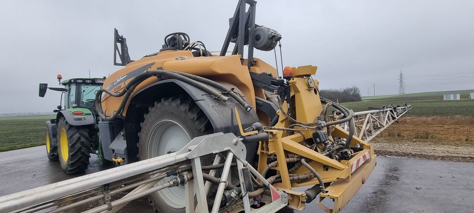 Feldspritze van het type Challenger Rogator 344, Gebrauchtmaschine in Mistelbach (Foto 19)