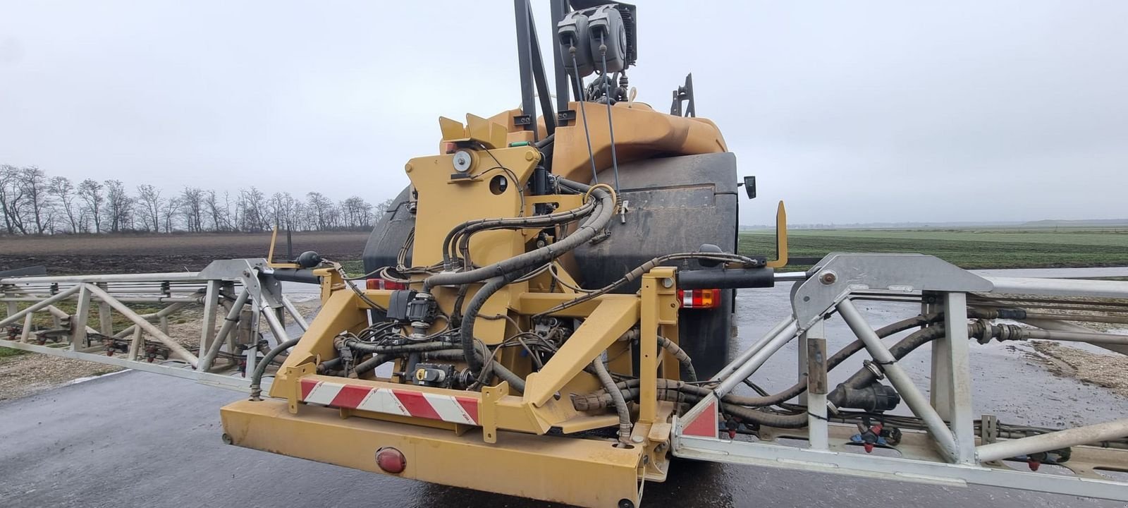 Feldspritze van het type Challenger Rogator 344, Gebrauchtmaschine in Mistelbach (Foto 24)