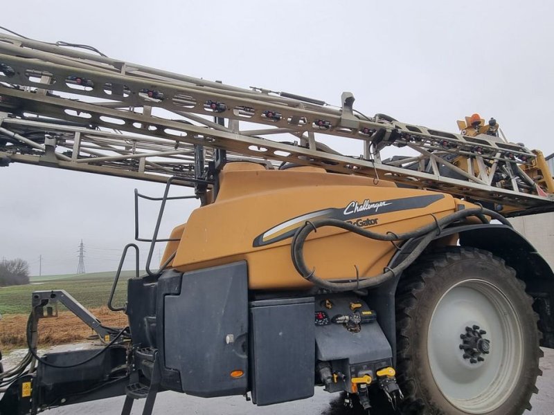 Feldspritze des Typs Challenger Rogator 344, Gebrauchtmaschine in Mistelbach (Bild 1)