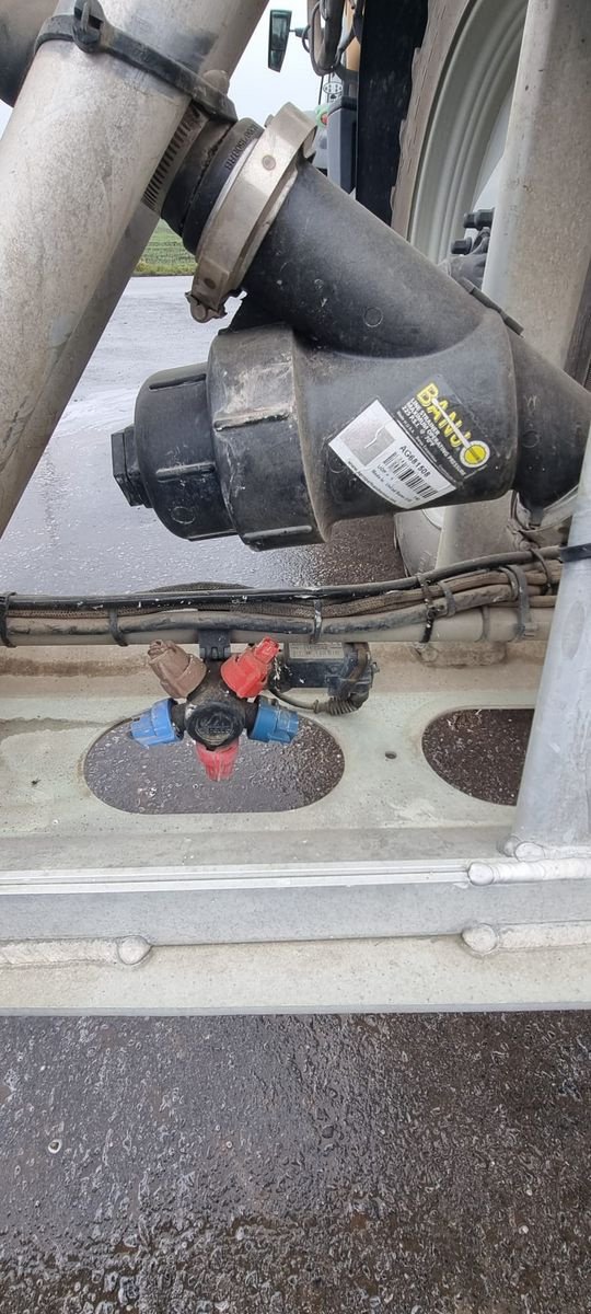 Feldspritze van het type Challenger Rogator 344, Gebrauchtmaschine in Mistelbach (Foto 26)