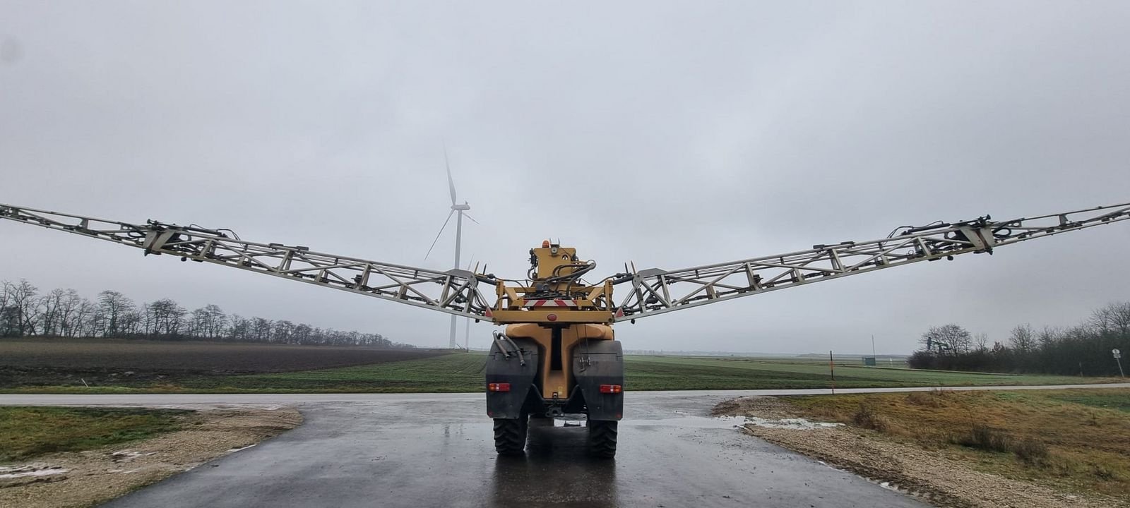 Feldspritze van het type Challenger Rogator 344, Gebrauchtmaschine in Mistelbach (Foto 25)