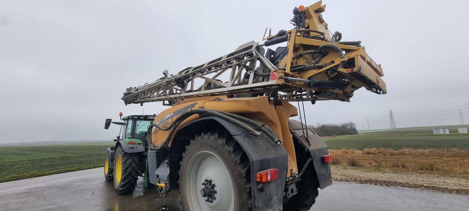 Feldspritze van het type Challenger Rogator 344, Gebrauchtmaschine in Mistelbach (Foto 29)