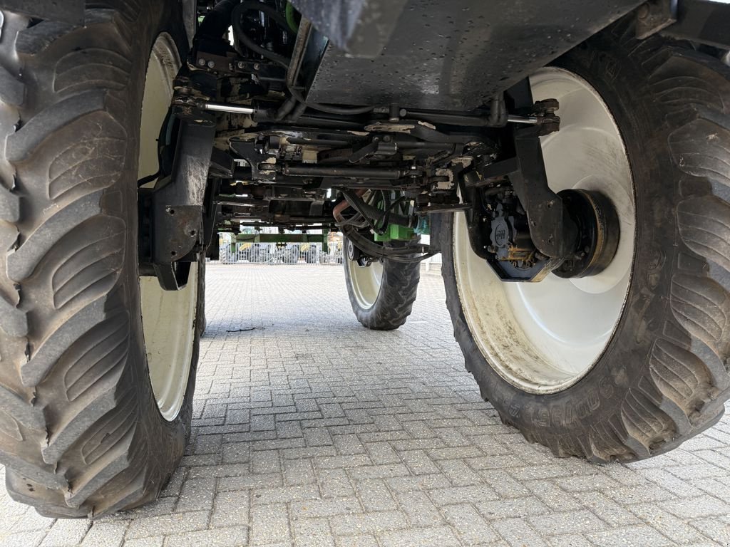 Feldspritze tip CHD Z2524 Zelfrijdende Veldspuit, Gebrauchtmaschine in BOEKEL (Poză 11)