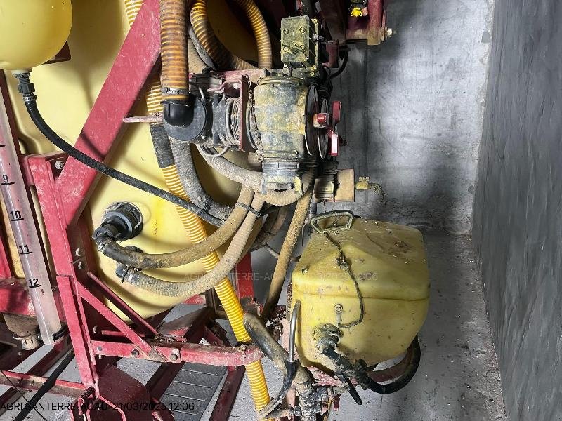 Feldspritze van het type Evrard MEGA, Gebrauchtmaschine in ROYE (Foto 4)