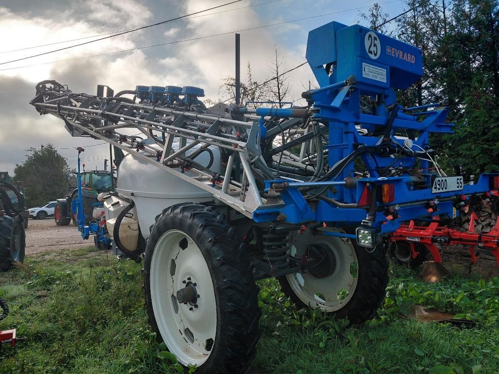 Feldspritze of the type Evrard METEOR 3400 L. / 28 M., Gebrauchtmaschine in BRAS SUR MEUSE (Picture 4)