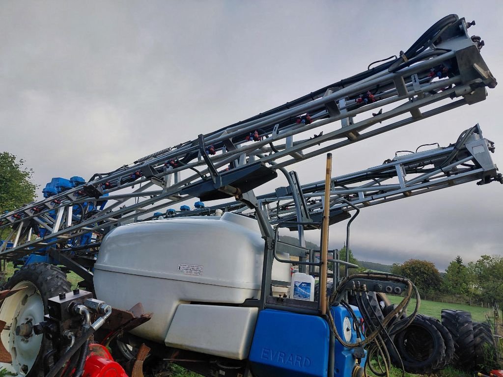 Feldspritze of the type Evrard METEOR 3400 L. / 28 M., Gebrauchtmaschine in BRAS SUR MEUSE (Picture 2)
