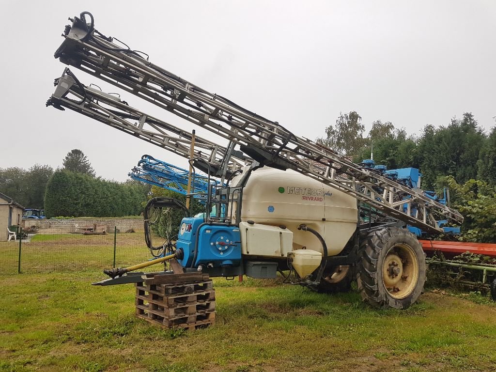 Feldspritze des Typs Evrard Meteor 4100, Gebrauchtmaschine in HORION HOZEMONT (Bild 1)