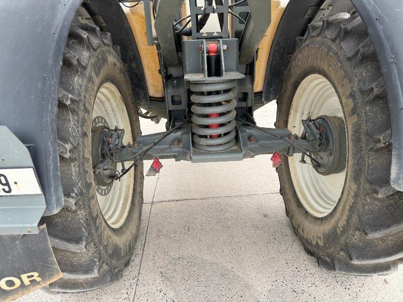 Feldspritze tip Evrard METEOR 4200, Gebrauchtmaschine in Richebourg (Poză 4)