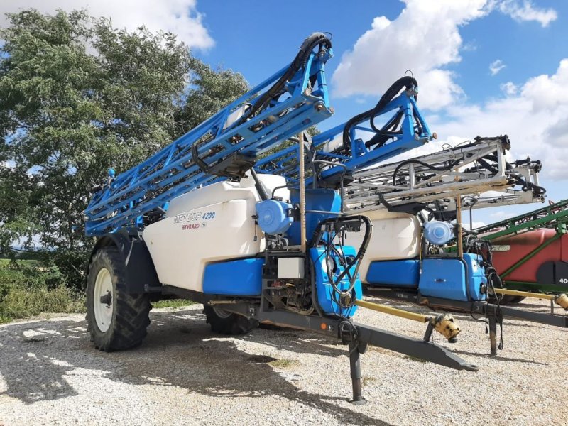 Feldspritze typu Evrard Meteor 4200, Gebrauchtmaschine v SAINT LOUP (Obrázek 1)