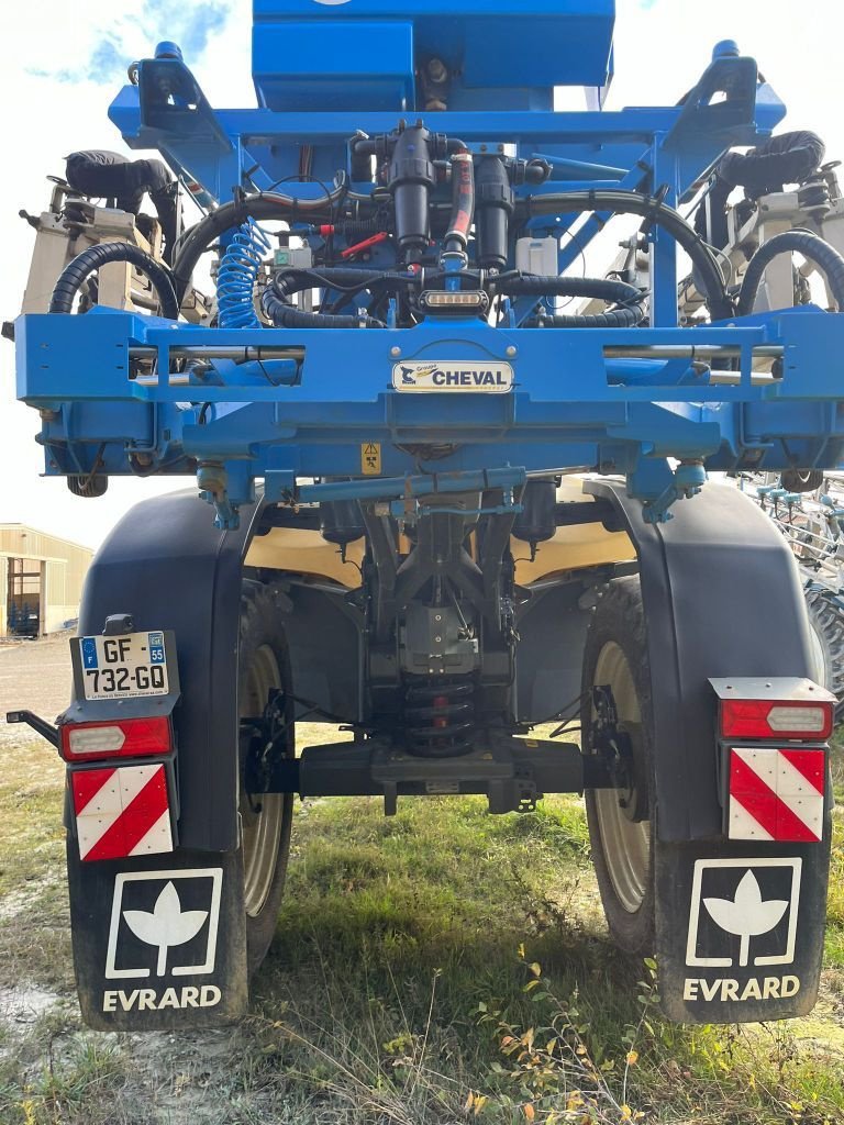 Feldspritze of the type Evrard METEOR R Activ 4200, Gebrauchtmaschine in Lérouville (Picture 5)