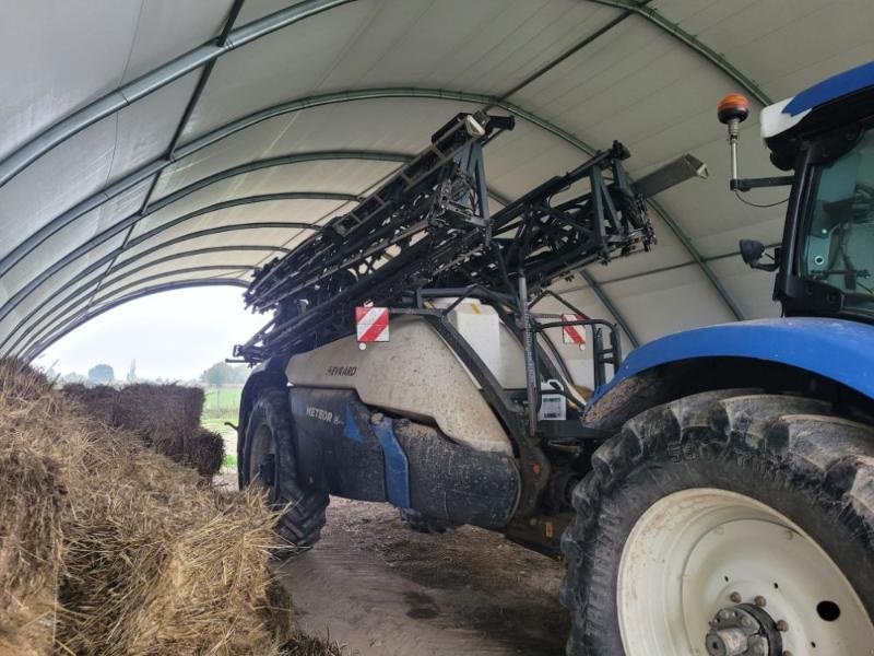 Feldspritze van het type Evrard METEOR R-ACTIV, Gebrauchtmaschine in BRAY en Val (Foto 4)