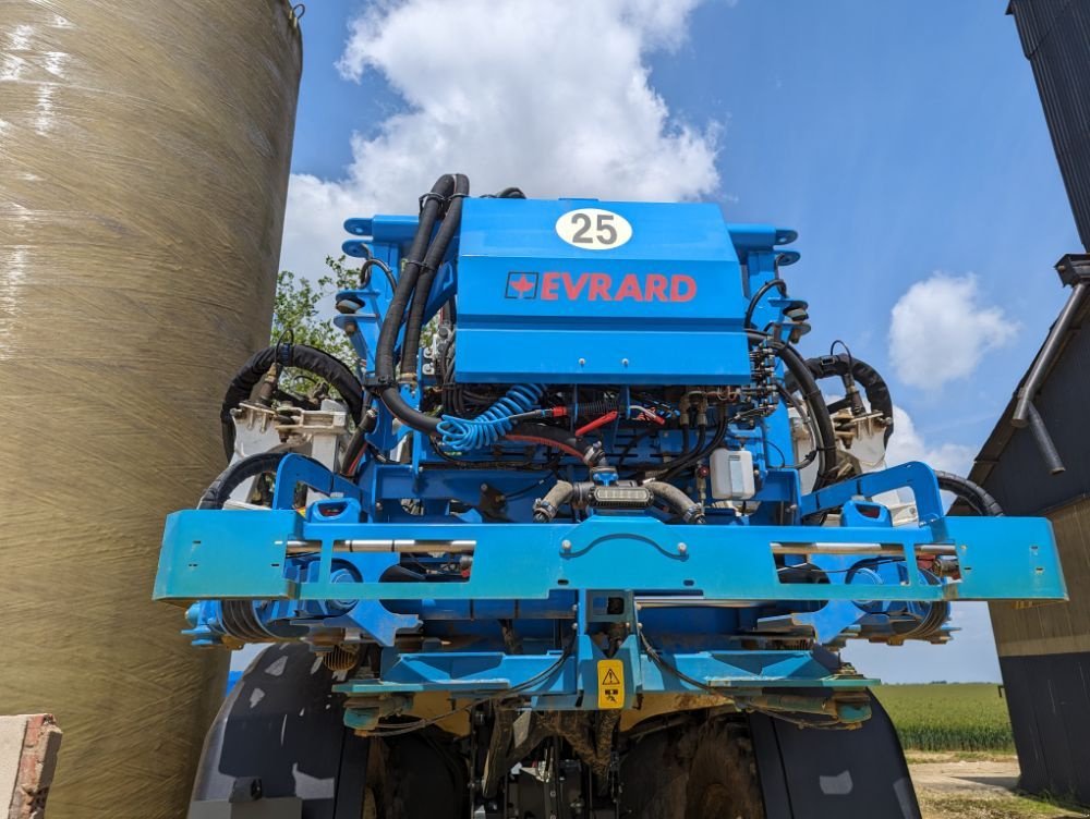 Feldspritze of the type Evrard METEOR R ACTIVE, Gebrauchtmaschine in FRESNAY LE COMTE (Picture 3)