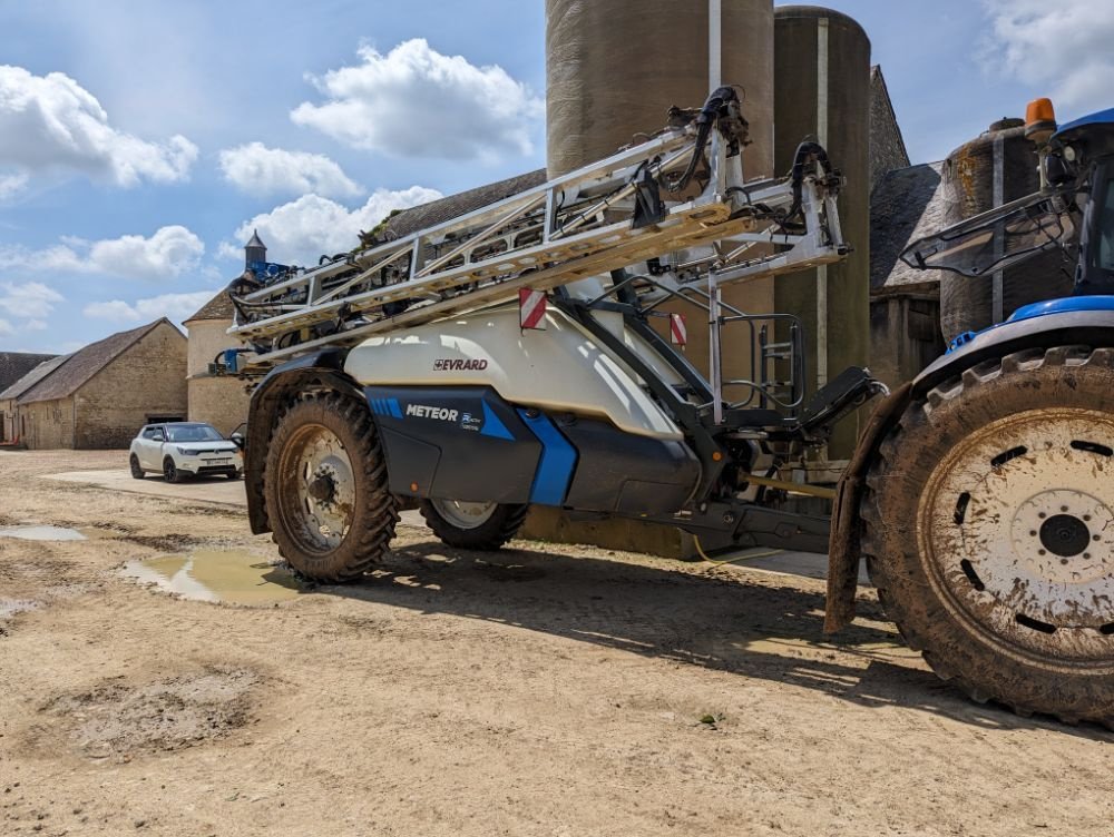 Feldspritze of the type Evrard METEOR R ACTIVE, Gebrauchtmaschine in FRESNAY LE COMTE (Picture 1)
