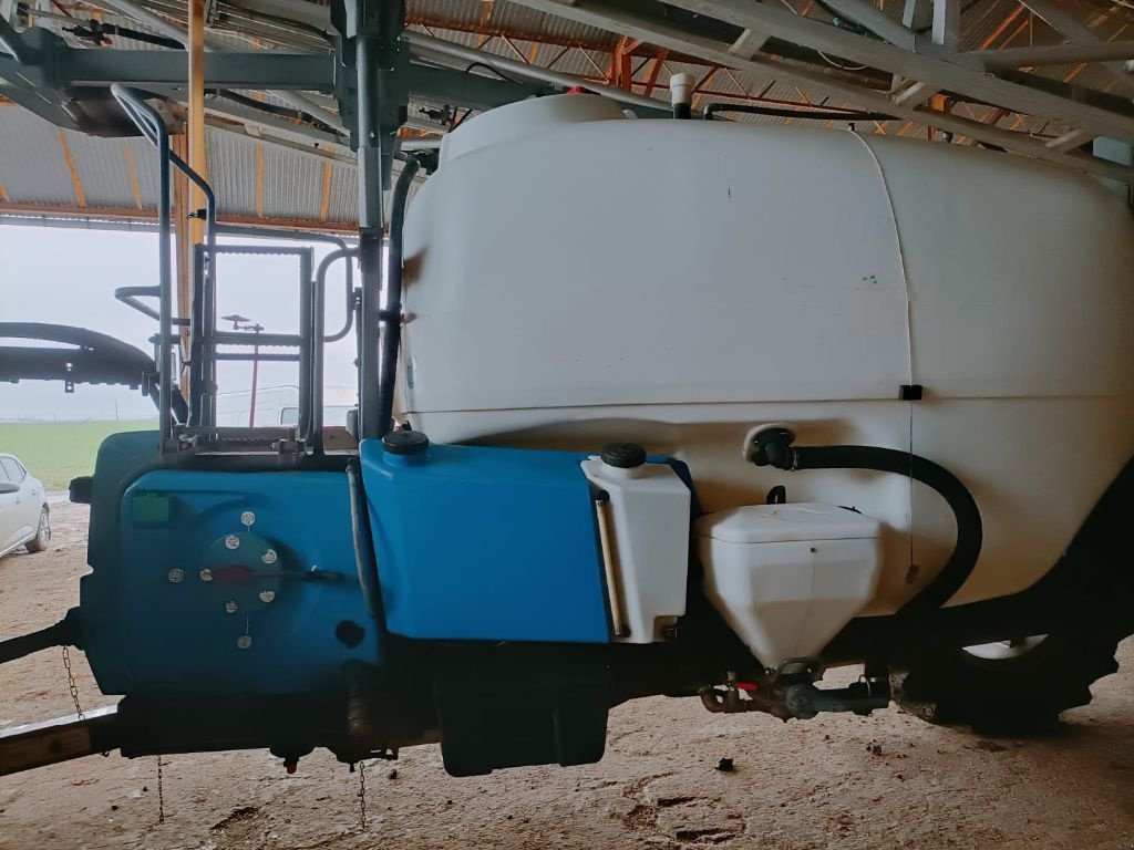 Feldspritze typu Evrard METEOR TDS, Gebrauchtmaschine v NEUVILLE AUX BOIS (Obrázek 3)