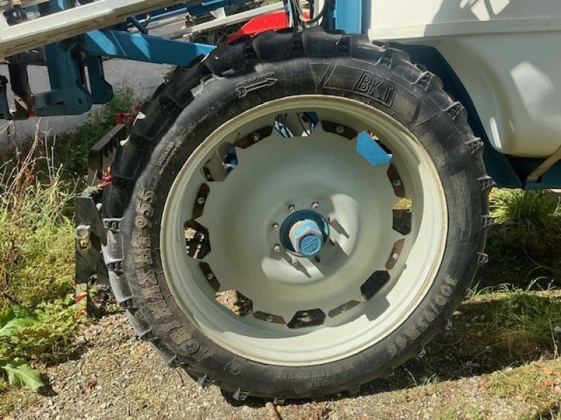 Feldspritze of the type Evrard METEOR2800, Gebrauchtmaschine in les hayons (Picture 4)
