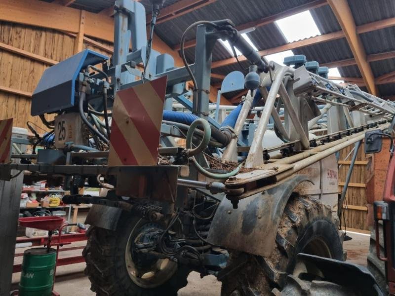 Feldspritze of the type Evrard METEOR4100, Gebrauchtmaschine in CHAUMONT (Picture 2)