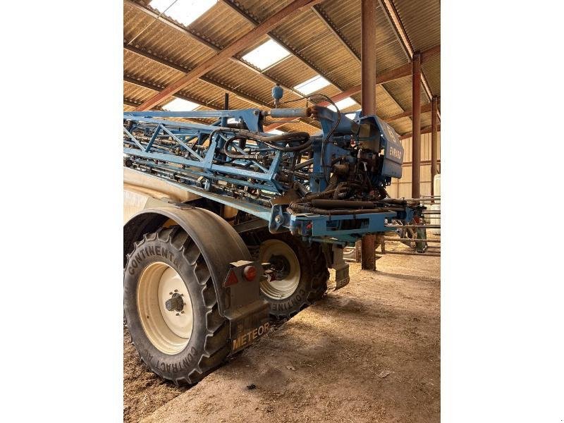 Feldspritze Türe ait Evrard METEOR4200, Gebrauchtmaschine içinde CHAUMONT (resim 4)