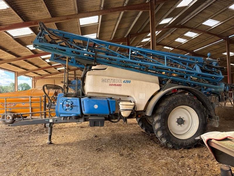 Feldspritze Türe ait Evrard METEOR4200, Gebrauchtmaschine içinde CHAUMONT (resim 3)