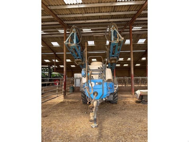 Feldspritze Türe ait Evrard METEOR4200, Gebrauchtmaschine içinde CHAUMONT (resim 1)