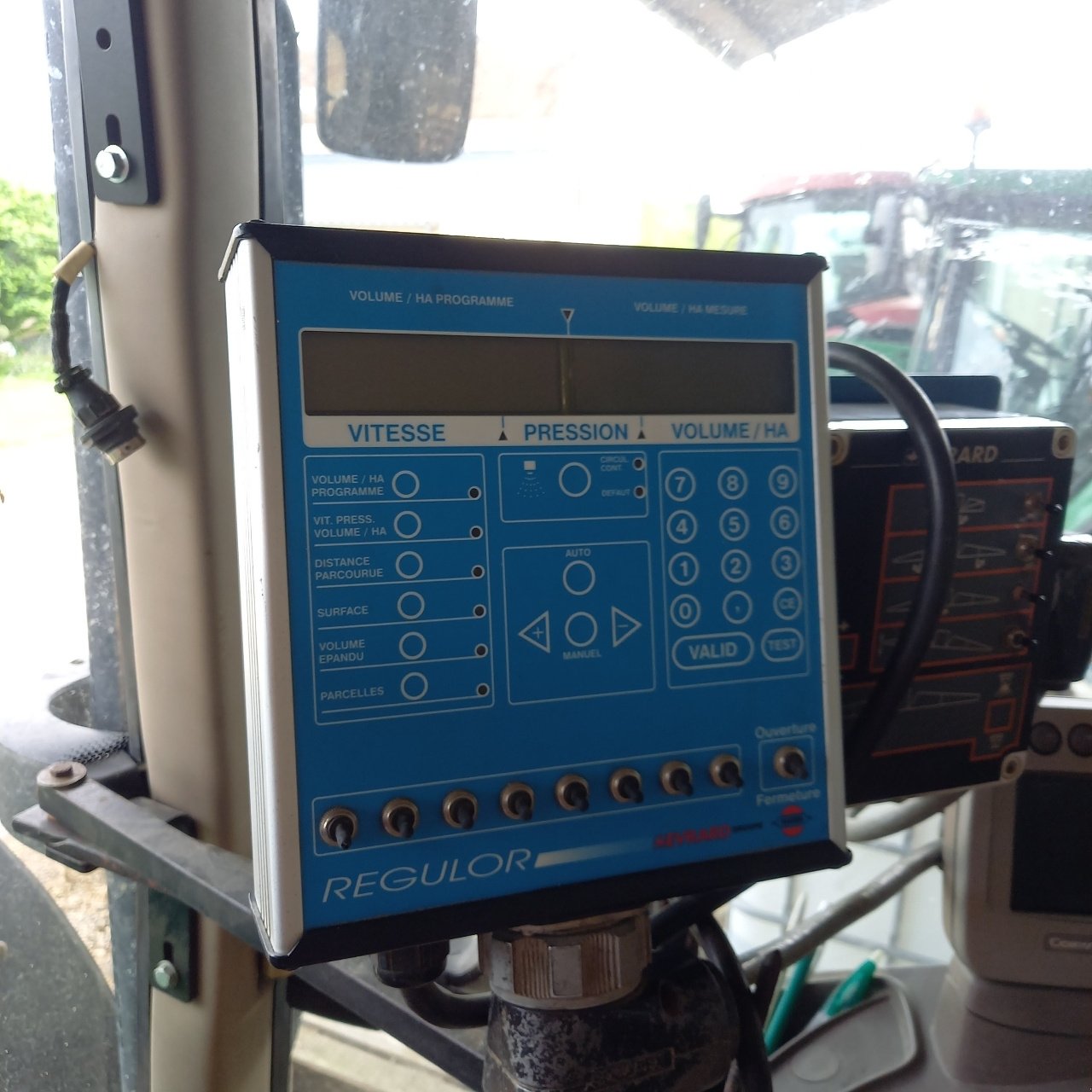 Feldspritze des Typs Evrard Regulor, Gebrauchtmaschine in SAINT-HILAIRE-EN-PUISEAUX (Bild 2)