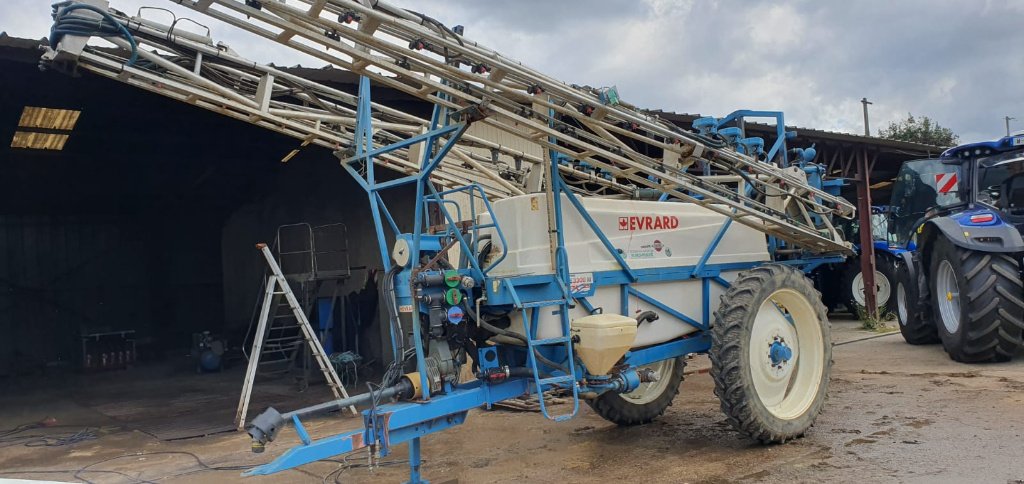 Feldspritze des Typs Evrard TE 3300, Gebrauchtmaschine in Lérouville (Bild 1)