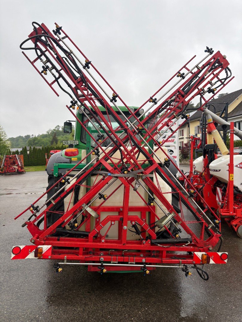 Feldspritze des Typs Fischer Agri 2000, Gebrauchtmaschine in Courtedoux (Bild 2)