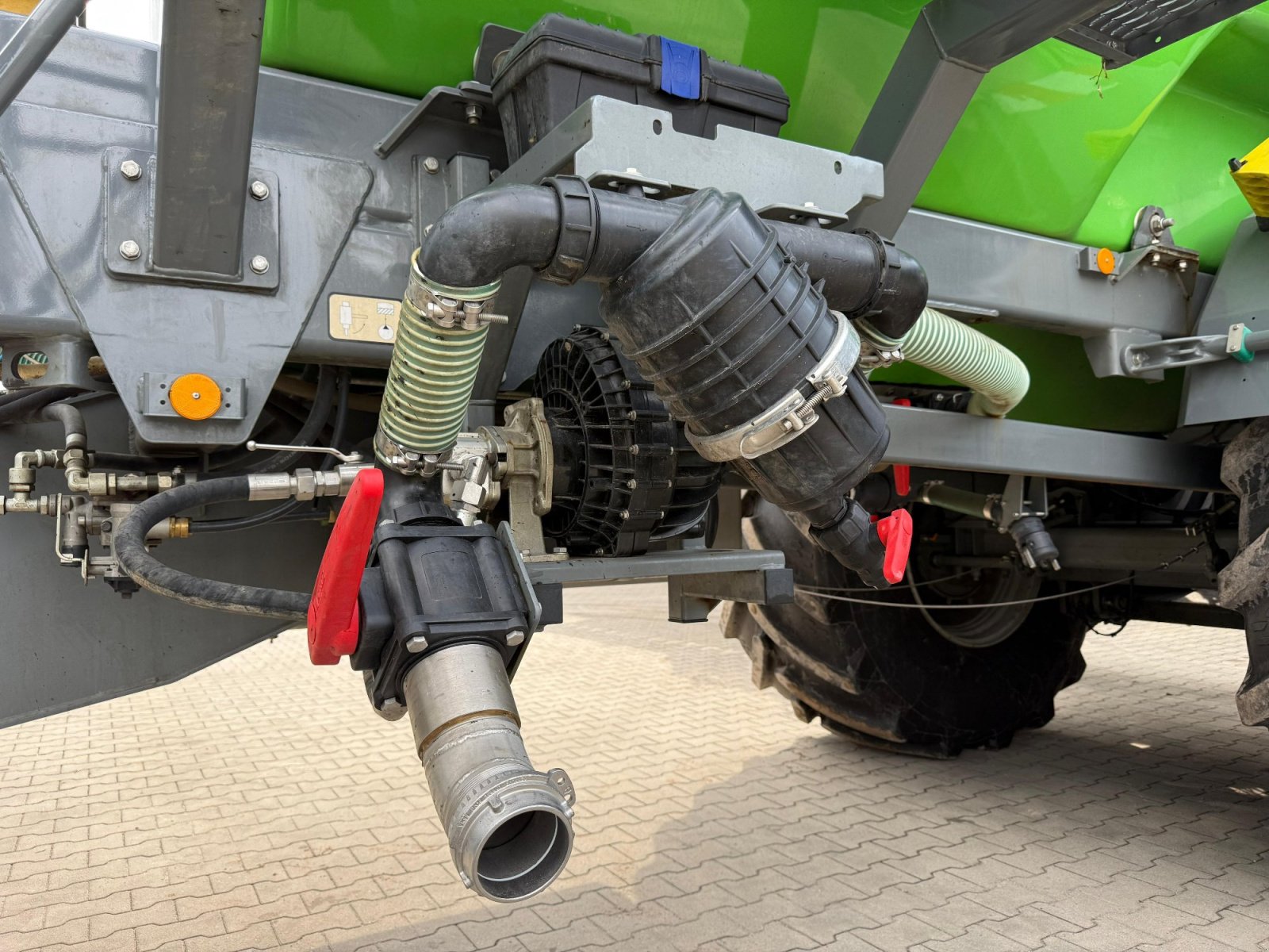 Feldspritze типа Güstrower Cultan Injektor GFI 15-4, Gebrauchtmaschine в Ochtrup (Фотография 11)