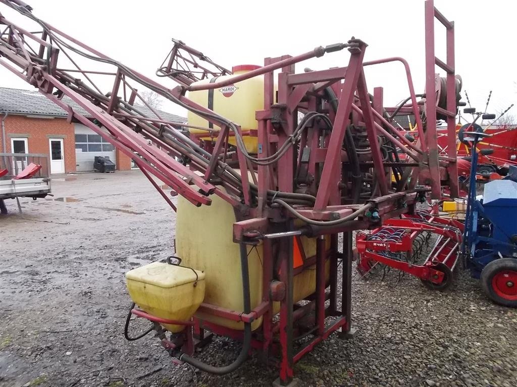 Feldspritze van het type Hardi 1000 liter 16 meter Alt i udstyr, Gebrauchtmaschine in Roslev (Foto 3)