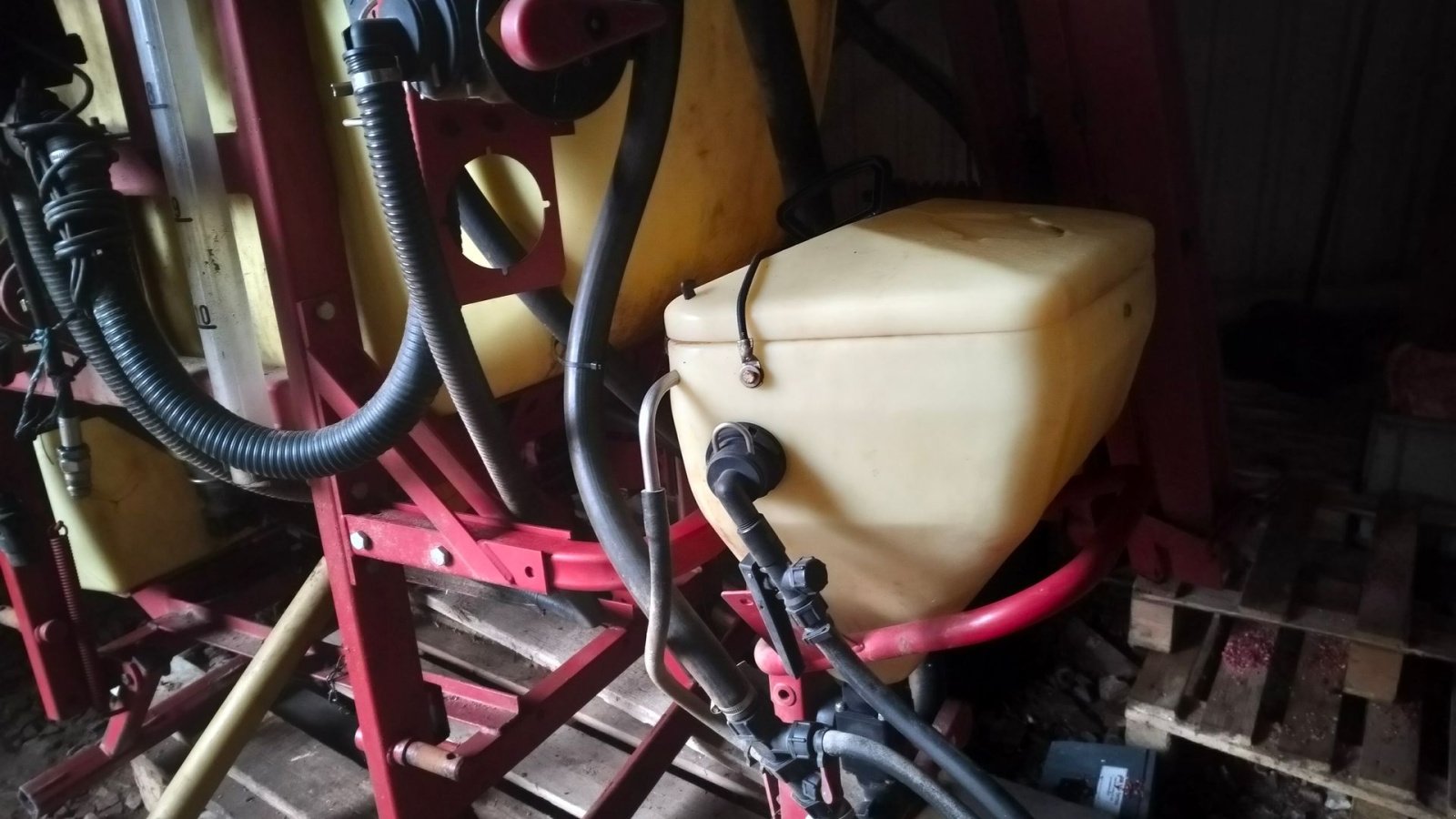 Feldspritze от тип Hardi 12 m  1000 liter skal synes, Gebrauchtmaschine в Egtved (Снимка 3)