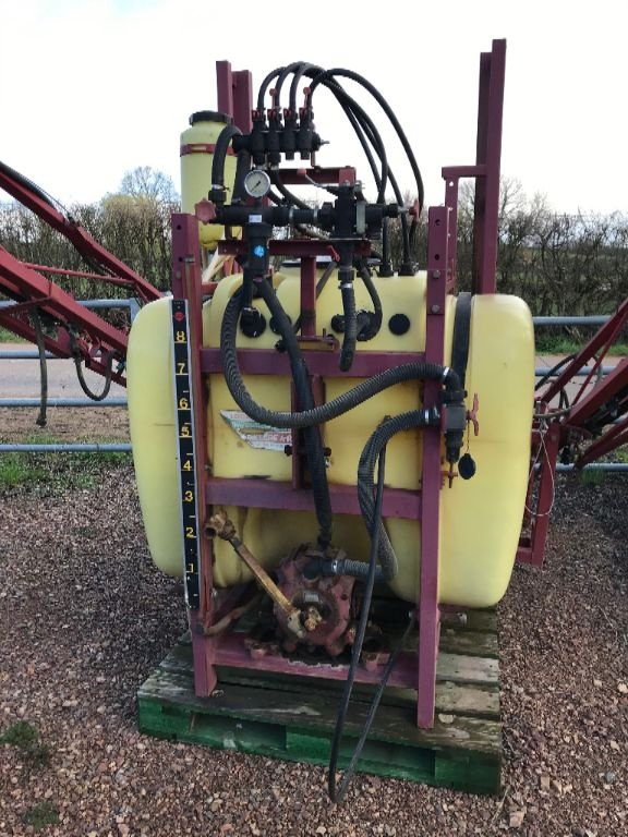 Feldspritze of the type Hardi LXH 800, Gebrauchtmaschine in CHAMPLECY (Picture 2)