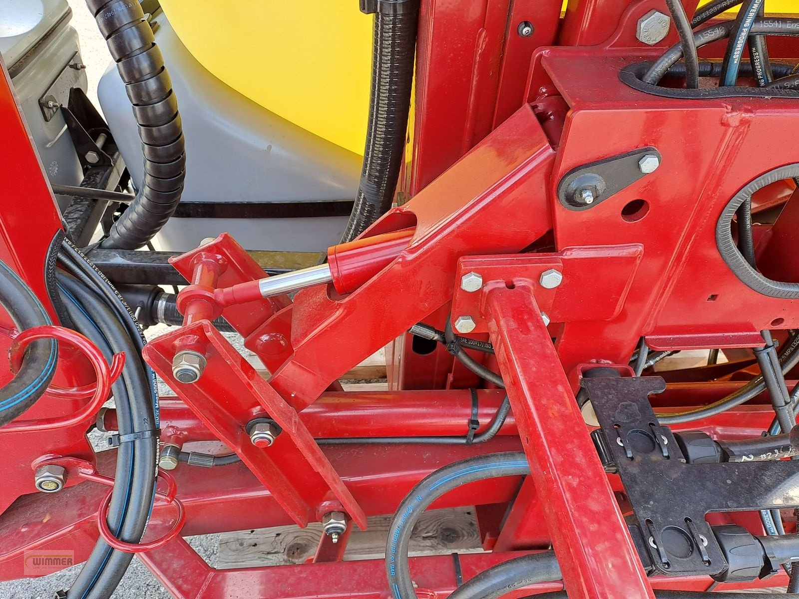 Feldspritze des Typs Hardi Master 1000 - Feldspritze 15m, Neumaschine in Kematen (Bild 15)