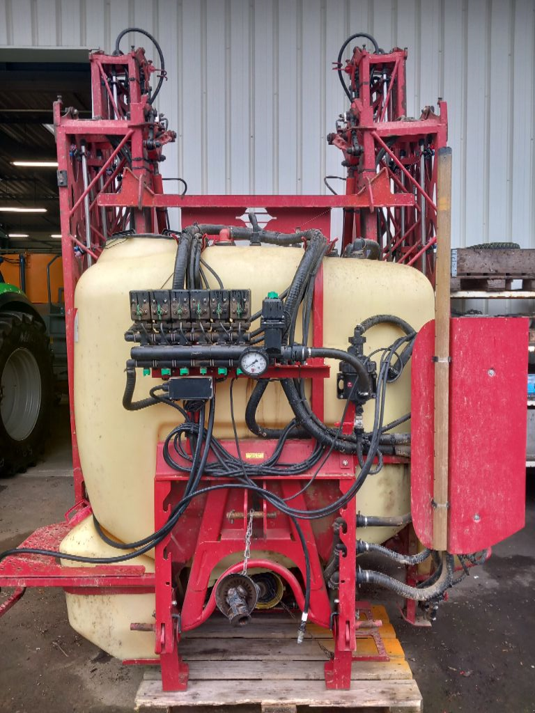 Feldspritze типа Hardi Master 1200 - 24m, Gebrauchtmaschine в SAINT PIERRE DES LANDES (Фотография 2)